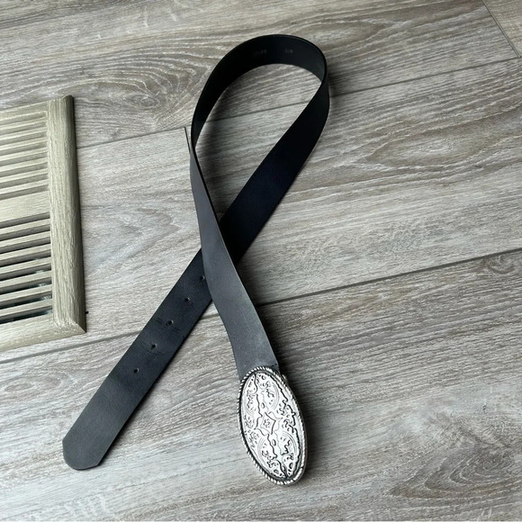 Cleo Black Silver Tone Leather Belt Made in Canada - Picture 8 of 16